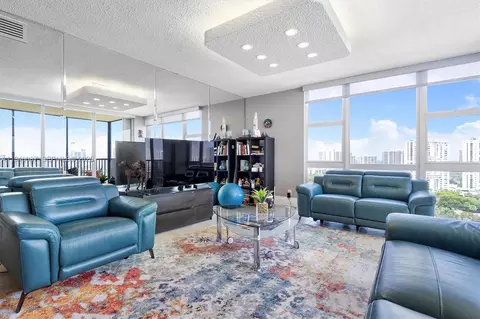 20379 W Country Club Dr #1933, Aventura, FL 33180