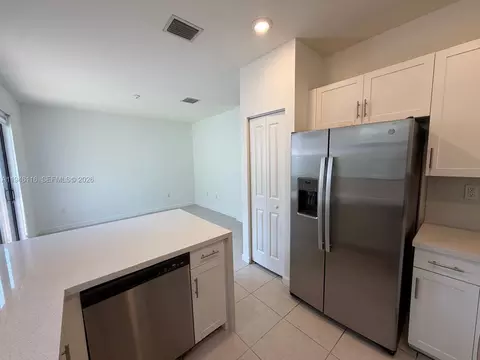 Other - 3326 W 112th St, Hialeah, FL 33018 photo 3 of 9