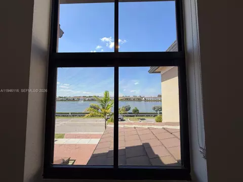 View/Area - 3326 W 112th St, Hialeah, FL 33018 photo 1 of 3