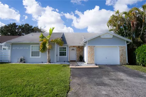 14954 SW 142nd Pl, Miami, FL 33186