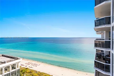 4779 Collins Ave #2607, Miami Beach, FL 33140