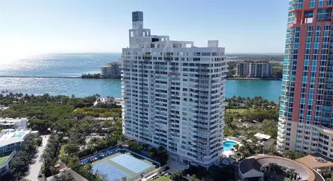 400 S Pointe Dr #1608, Miami Beach, FL 33139