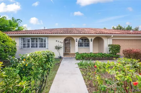 9730 SW 44th St, Miami, FL 33165