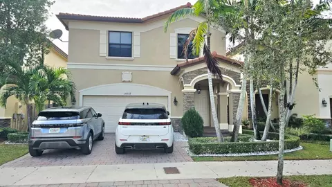 10032 NW 87th Ter, Doral, FL 33178