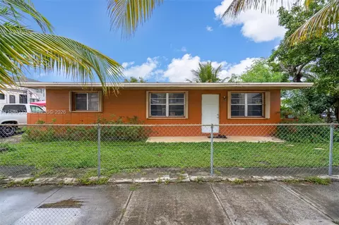 8400 NW 24th Ct, Miami, FL 33147