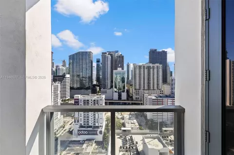 239 SW 9th St #2304, Miami, FL 33130