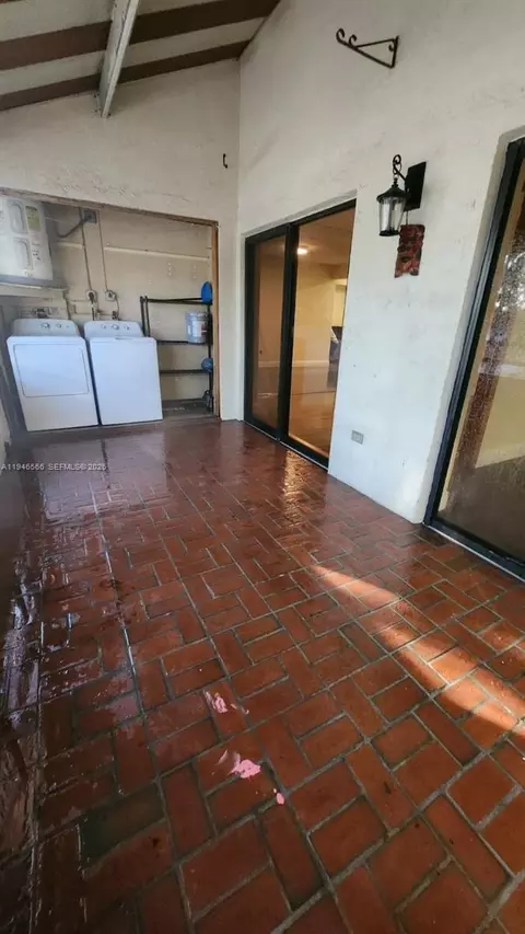 Other - 20005 NE 3rd Ct #6, Miami, FL 33179 photo 9 of 10
