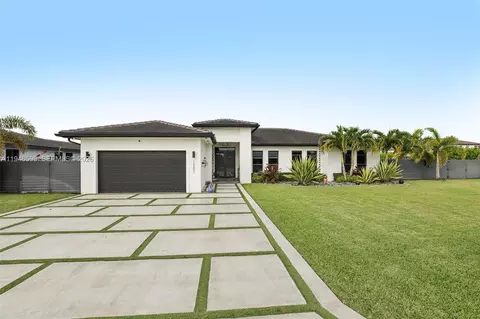 13203 SW 228th St, Miami, FL 33170