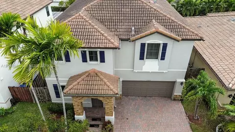 11601 SW 232nd Ln, Homestead, FL 33032