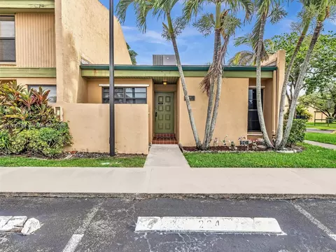 9401 NW 14th Ct #224, Pembroke Pines, FL 33024