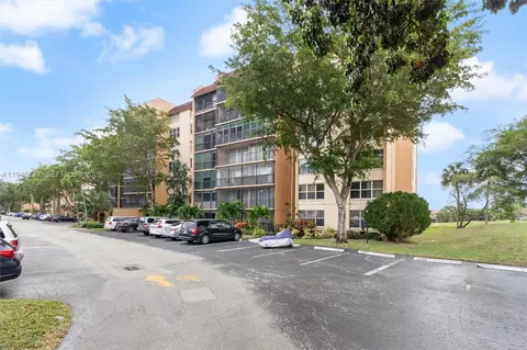 3771 Environ Blvd #253, Lauderhill, FL 33319