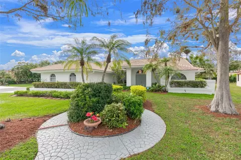 7901 NW 86th Ter, Tamarac, FL 33321