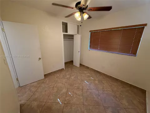 Bedroom - 6090 W 5th Ln, Hialeah, FL 33012 photo 3 of 5
