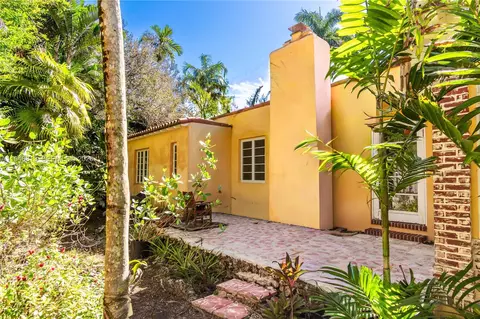 3835 Utopia Ct, Miami, FL 33133 photo 29