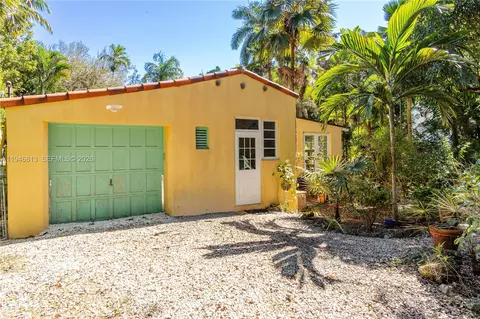 3835 Utopia Ct, Miami, FL 33133 photo 25