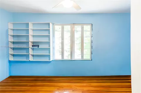 3835 Utopia Ct, Miami, FL 33133 photo 21