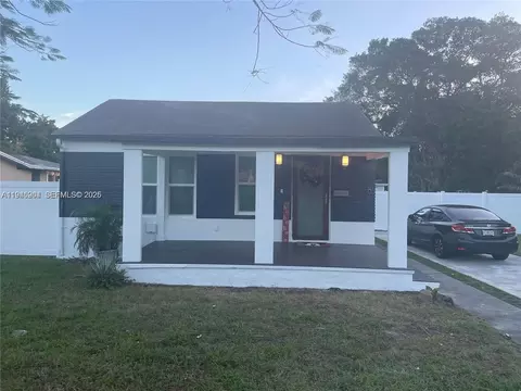 2730 Adams St, Hollywood, FL 33020