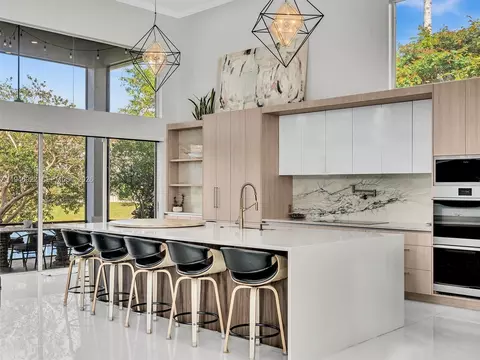 6485 NW 32nd Way, Boca Raton, FL 33496