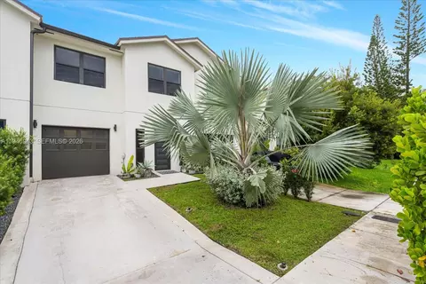 806 SW 29th St #806, Fort Lauderdale, FL 33315