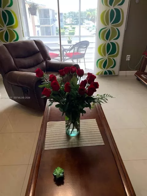 16801 NE 13th Ave #301, Miami, FL 33162