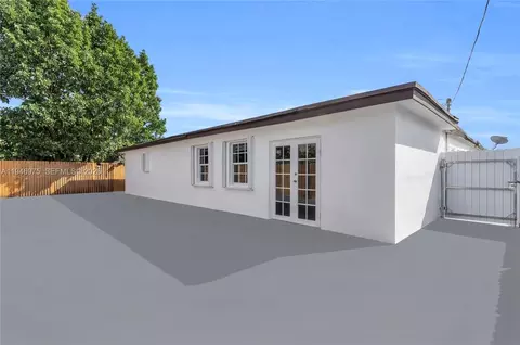 Exterior - 841 E 15th Pl, Hialeah, FL 33010 photo 1 of 1