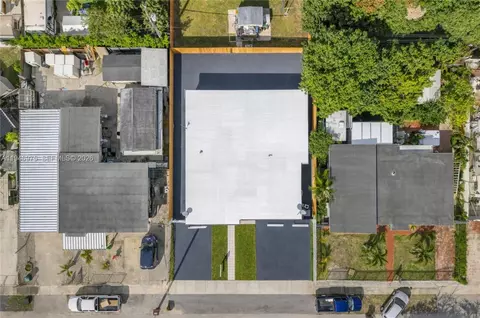 View/Area - 841 E 15th Pl, Hialeah, FL 33010 photo 4 of 4