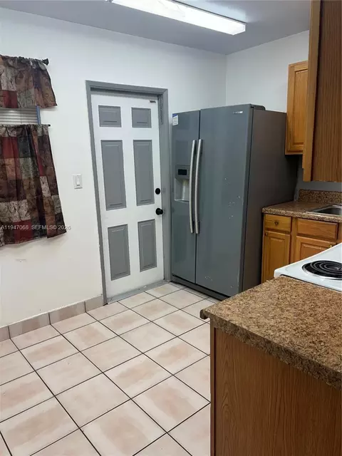 9203 NW 38th Dr #12, Coral Springs, FL 33065