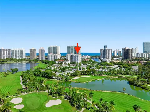 19900 E Country Club Dr #502, Aventura, FL 33180