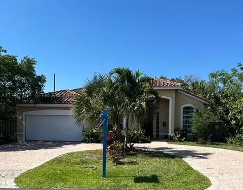 2501 NE 22nd St, Pompano Beach, FL 33062
