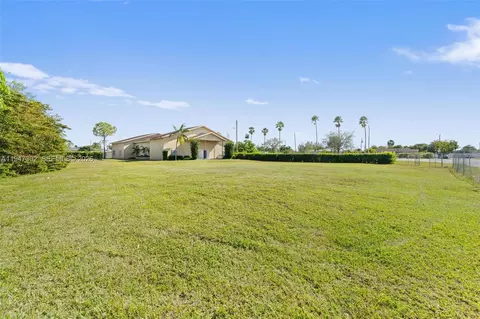 21571 SW 110th Ave, Miami, FL 33189