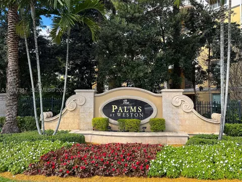 16101 Emerald Estates Dr #250, Weston, FL 33331