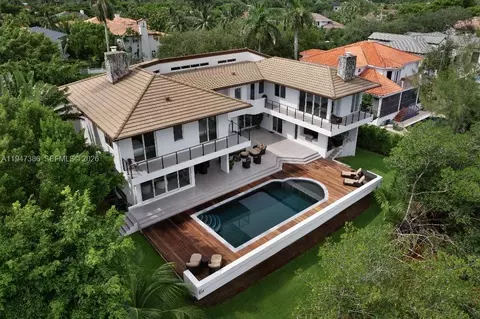 325 Campana Ave, Coral Gables, FL 33156