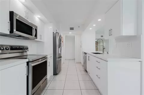 16485 Collins Ave #338, Sunny Isles Beach, FL 33160