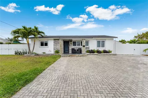 2810 SW 123rd Ct, Miami, FL 33175