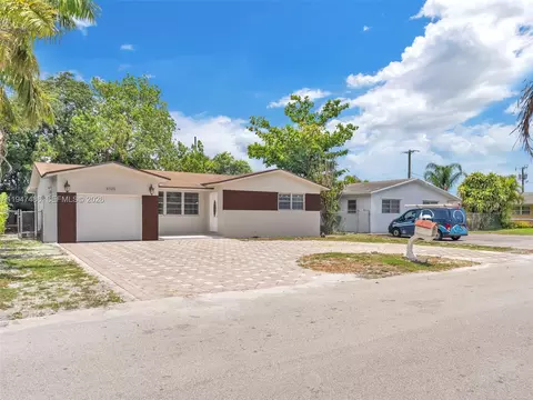 6525 SW Sw 18 St, Miramar, FL 33023