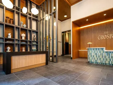 11 NE 6 St #814, Miami, FL 33132