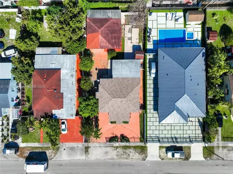 View/Area - 151 W 44th St, Hialeah, FL 33012 photo 10 of 13