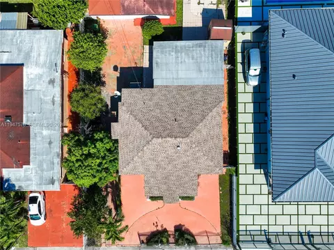 View/Area - 151 W 44th St, Hialeah, FL 33012 photo 5 of 13