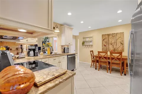 Kitchen - 230 SE 4th St, Dania Beach, FL 33004 photo 8 of 13