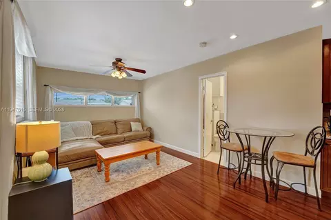 Living - 230 SE 4th St, Dania Beach, FL 33004 photo 3 of 4