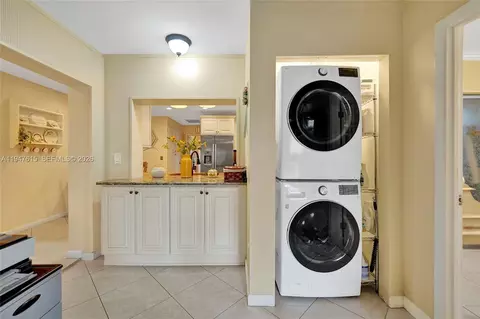 Other - 230 SE 4th St, Dania Beach, FL 33004 photo 9 of 26