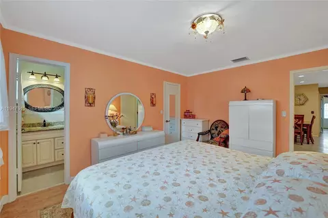 Bedroom - 230 SE 4th St, Dania Beach, FL 33004 photo 3 of 7