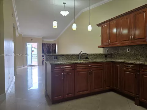 Kitchen - 2749 W 73rd Pl, Hialeah, FL 33016 photo 1 of 4