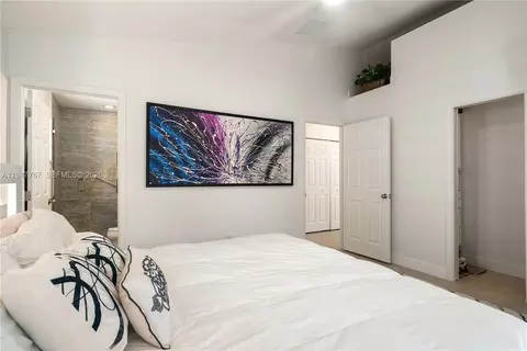 Bedroom - 37 Bonefish Ave, Key Largo, FL 33037 photo 3 of 3
