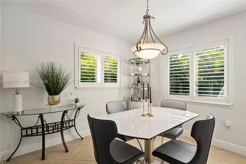 Dining - 37 Bonefish Ave, Key Largo, FL 33037 photo 2 of 2