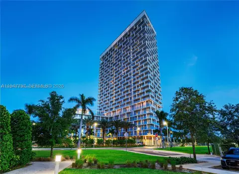2000 Metropica Way #1602, Sunrise, FL 33323
