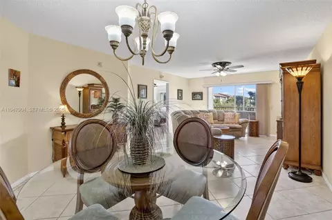 1651 SW 127th Ave #A305, Pembroke Pines, FL 33027