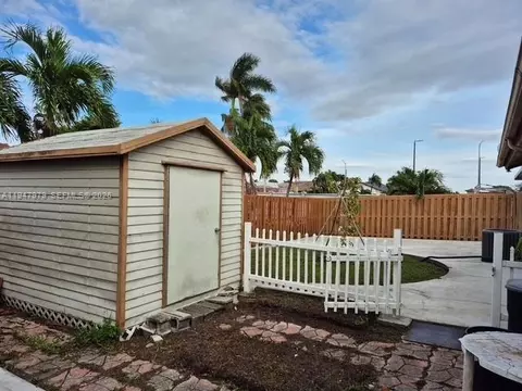7001 W 35th Ave #220, Hialeah, FL 33018 photo 13