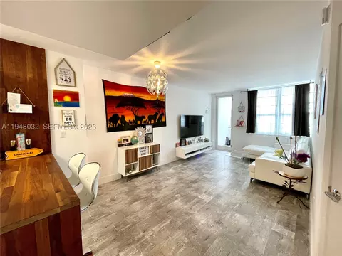 100 Lincoln Rd #518, Miami Beach, FL 33139