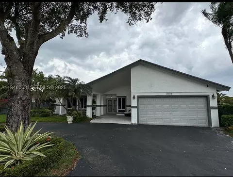 3594 SW 69th Ave, Miramar, FL 33023